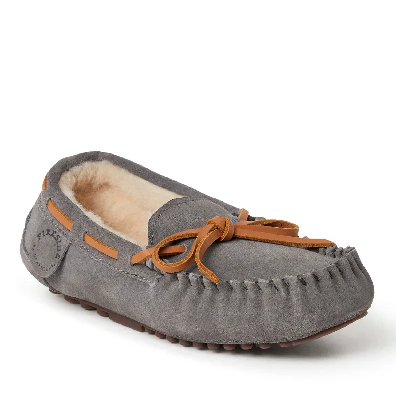 Fireside By Dearfoams Kid's Parke Genuine Shearling Moccasin