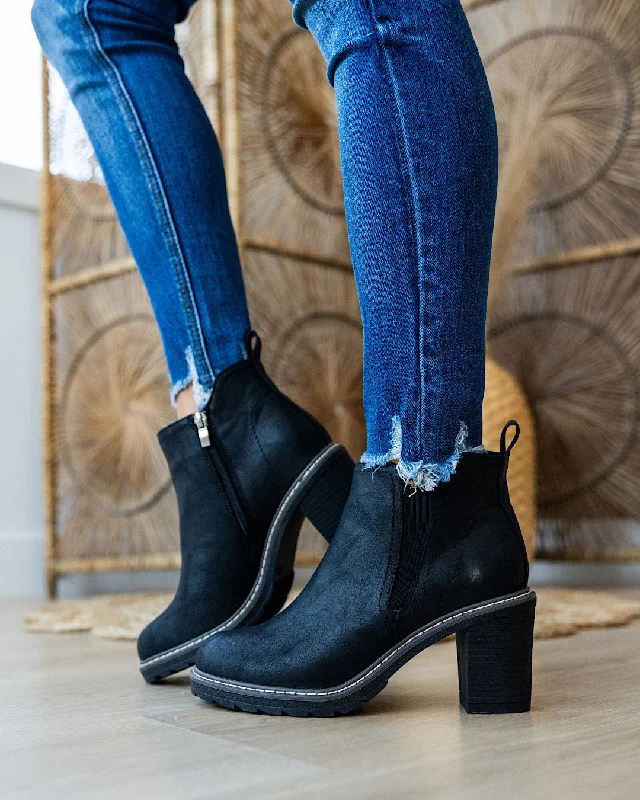 Corkys Bite Me Boots - Black Oil